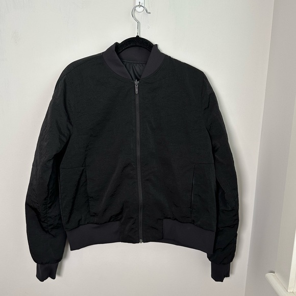 Lululemon Reversible Insulated Non-Stop Bomber Jacket - Picture 6 of 12